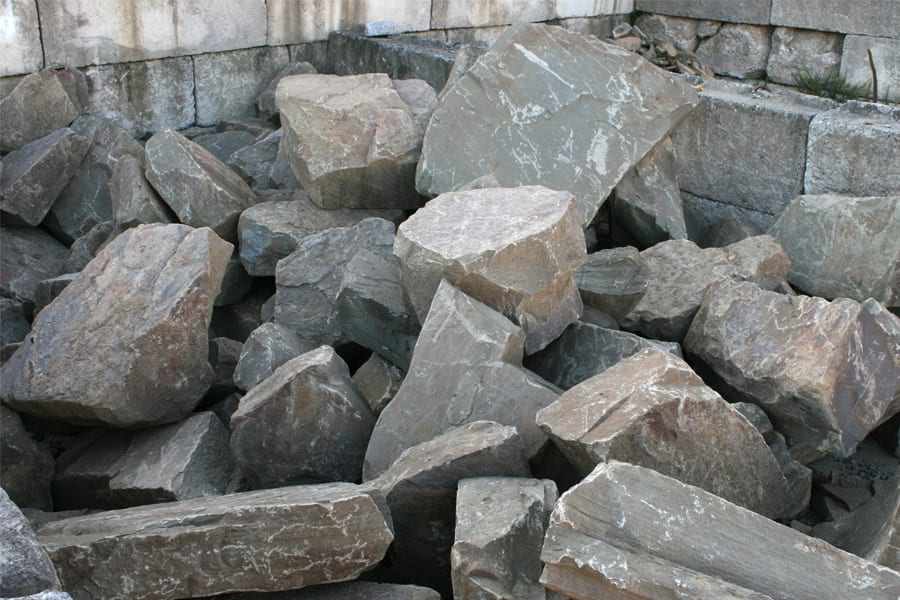 karney-chunks-large-wall-stone-nj