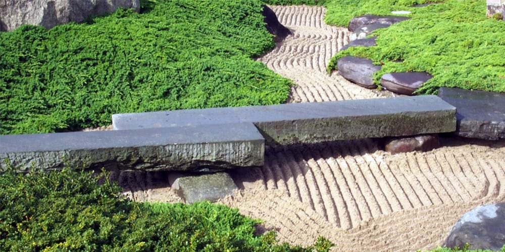 Exmaple of a bridge rock for streams, water gardens, and ponds