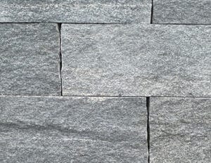 Luminaris - a light grey thin veneer stone in a ledge stone cut