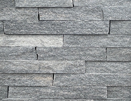 Lunimaris veneer stone - a light gray colored thin veneer building stone