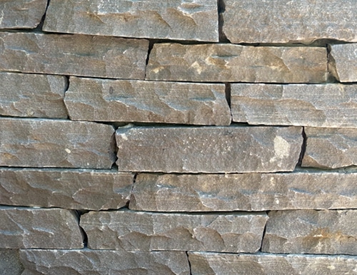 A picture of mountain gray ledge stone thin veneer stone we stock in nj