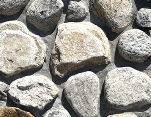 picture of a rounded thin veneer building stone we sell in our nj stoneyard